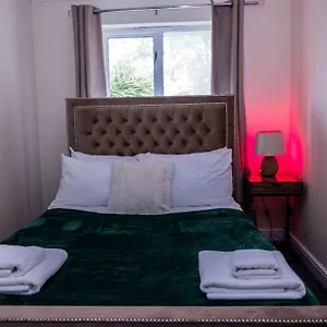pristine-relocation-house.brighton-hotels-england.com/